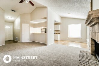 3123 Smoke Creek in San Antonio, TX - Building Photo - Building Photo