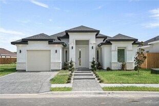 19 E Boxwood Ave in San Juan, TX - Building Photo