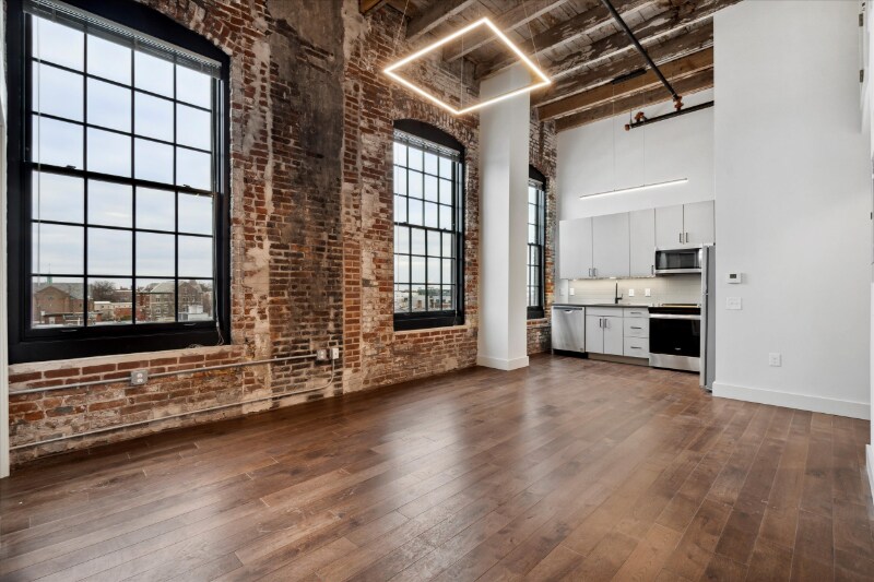 173 W Berks St, Unit 507 in Philadelphia, PA - Building Photo