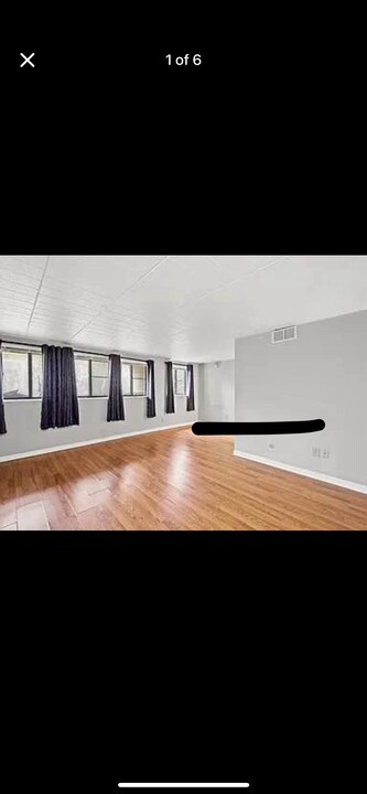 321 Ridge Point Cir in Bridgeville, PA - Building Photo