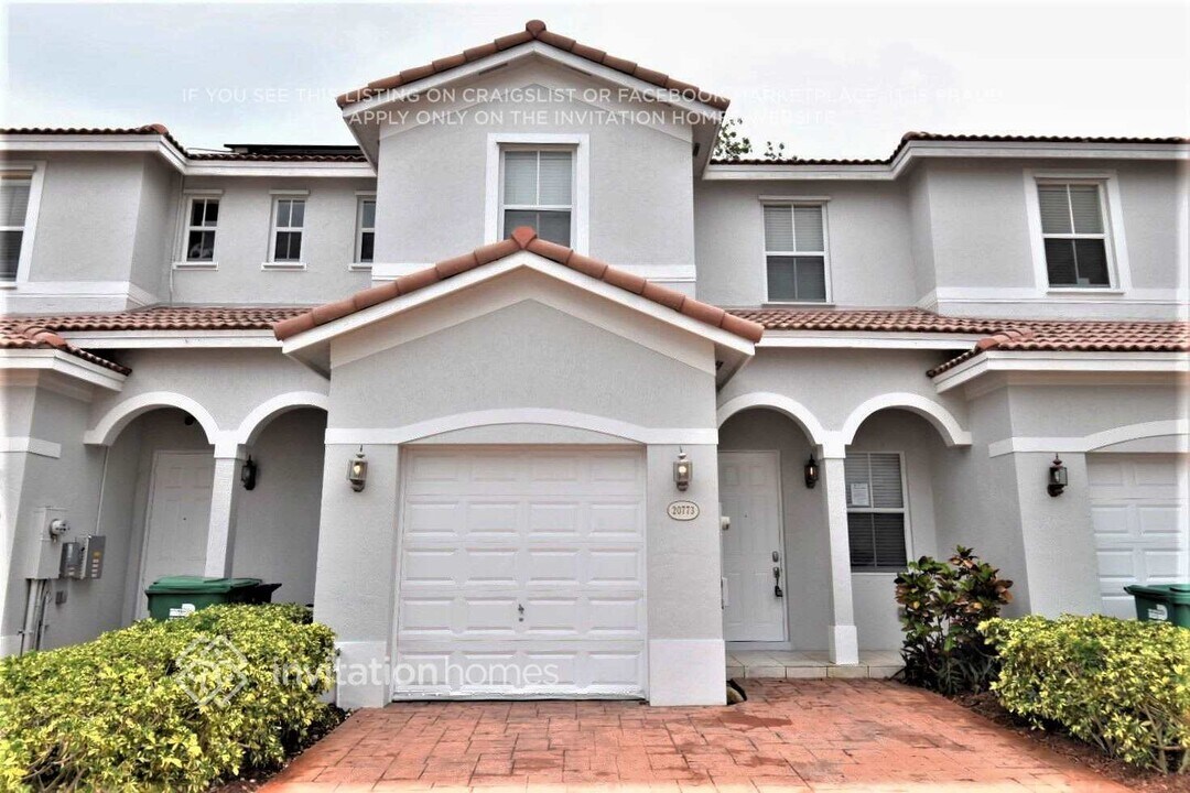 20773 NE 10th Path in Miami, FL - Building Photo
