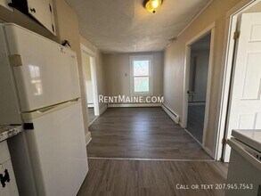 24 Green St in Winthrop, ME - Building Photo - Building Photo