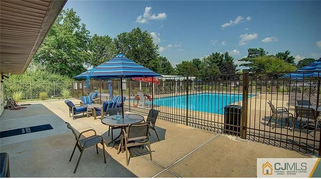 property at 3 Covington Ct