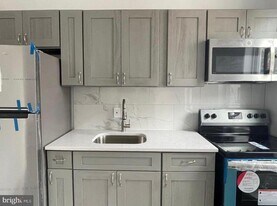 2731 N Darien St in Philadelphia, PA - Building Photo