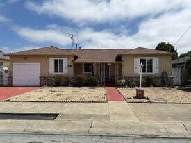 1226 148th Ave in San Leandro, CA - Building Photo