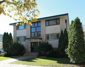 3226 Minnehaha Ave in Minneapolis, MN - Building Photo - Building Photo