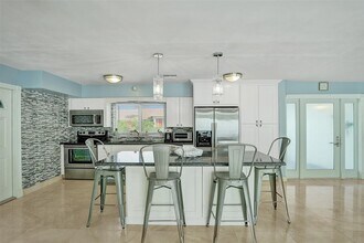 3406 Robbins Rd in Pompano Beach, FL - Building Photo - Building Photo