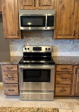 103 San Polo Ct in Victoria, TX - Building Photo - Building Photo