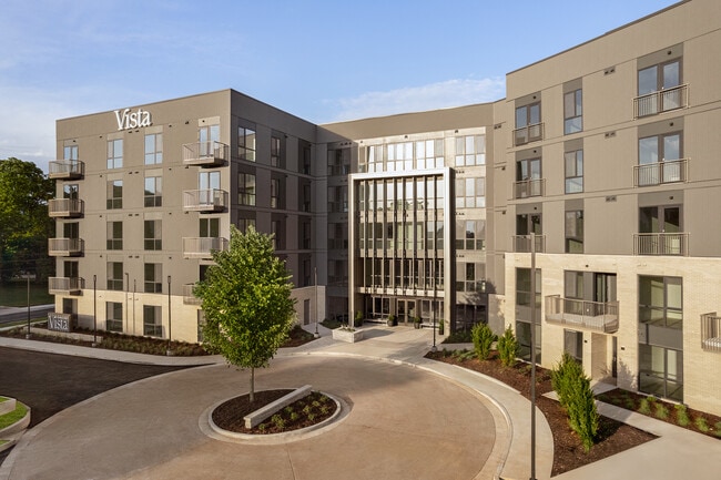 Vista at Councill Square
