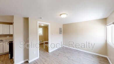 2413 E St Vrain St in Colorado Springs, CO - Foto de edificio - Building Photo