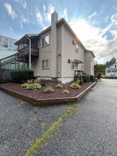 74 Lakewood St in Worcester, MA - Building Photo - Building Photo
