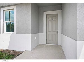 656 Grant in Lehigh Acres, FL - Building Photo - Building Photo