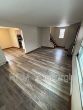 2108 Lucina Ave in Pittsburgh, PA - Building Photo - Building Photo