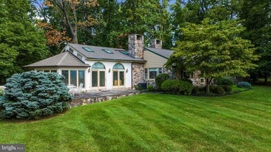 451 Merlin Rd in Phoenixville, PA - Building Photo - Building Photo