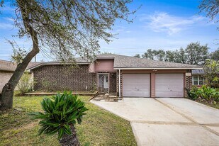 7226 Ridgeberry Dr in Houston, TX - Building Photo