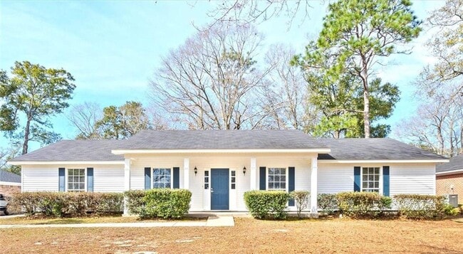 property at 1240 Lynchburg Ct