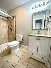 3930 Cherokee Woods Way in Knoxville, TN - Building Photo - Building Photo