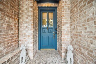 7603 Olympia Dr in Houston, TX - Building Photo - Building Photo