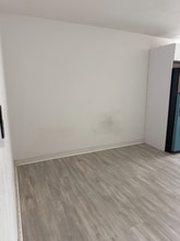 1817 N Tamiami Trl in North Fort Myers, FL - Foto de edificio - Building Photo