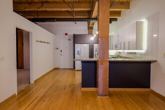 701 W Jackson Blvd in Chicago, IL - Building Photo - Building Photo