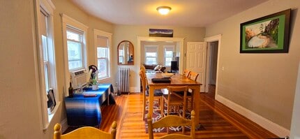 58 Bristol Rd in Medford, MA - Building Photo - Building Photo