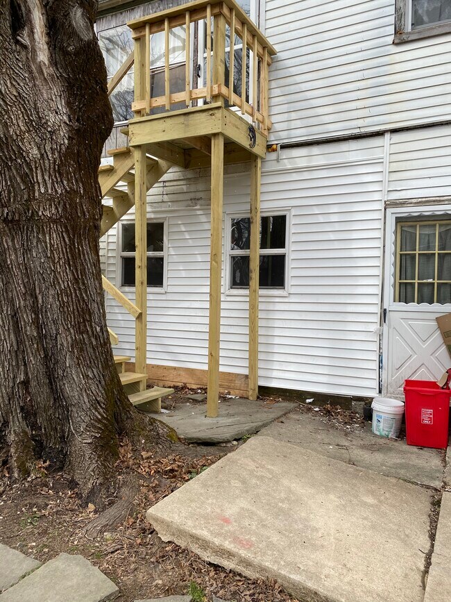 981 Gravel Pike, Unit #2 in Palm, PA - Building Photo - Building Photo