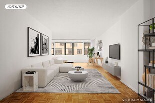520 E 81st St in New York, NY - Building Photo