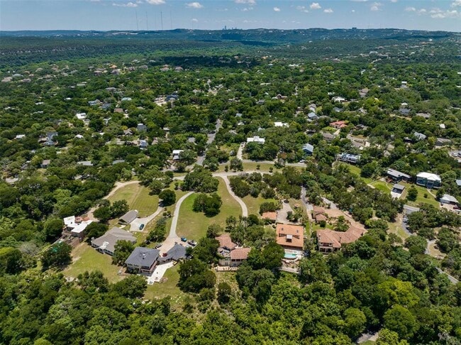 2510 Saratoga Dr in Austin, TX - Building Photo - Building Photo