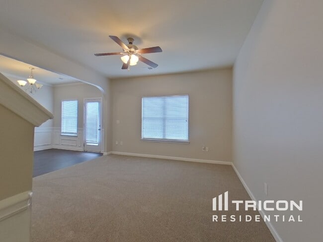 343 Lauren Dr in Fairburn, GA - Building Photo - Building Photo