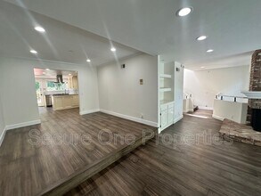 4671 Club View Dr in Westlake Village, CA - Building Photo - Building Photo