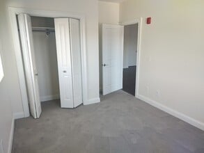 10 Franklin Ave in Revere, MA - Foto de edificio - Building Photo