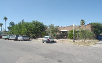 735 E 10th St in Tucson, AZ - Building Photo - Building Photo