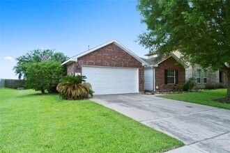 9231 Taftsberry Dr in Houston, TX - Building Photo - Building Photo