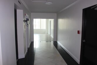 70 Kennedy Plz, Unit Unit 3 in Providence, RI - Building Photo - Building Photo