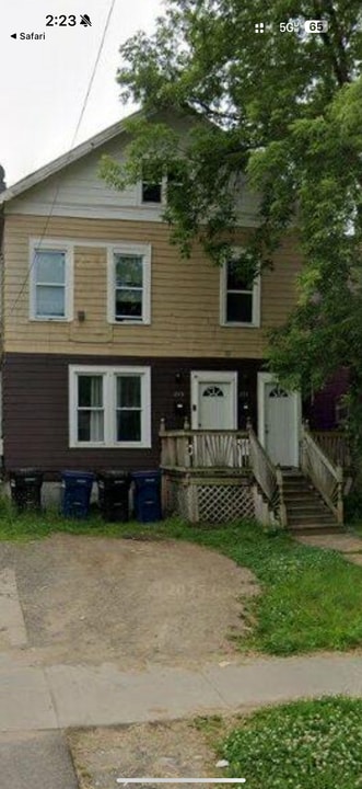 255 W Brighton Ave, Unit 1 in Syracuse, NY - Building Photo