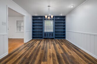 304 Lynn Dr in Madison, AL - Building Photo - Building Photo