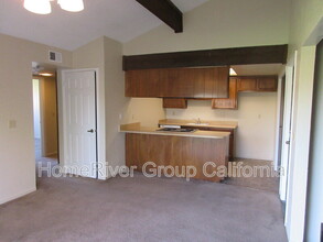 2359 Imran Dr in Sacramento, CA - Building Photo - Building Photo