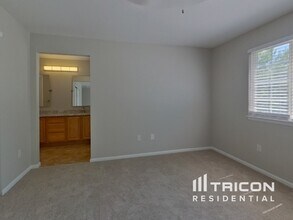 19707 E 59th Pl in Aurora, CO - Foto de edificio - Building Photo