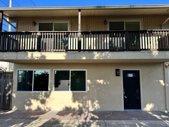property at 1478 Kimball Ave