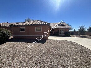 270 E Shore Cliff Pl in Oro Valley, AZ - Building Photo - Building Photo