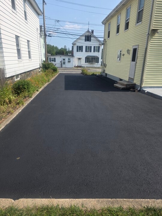 63 Oak St, Unit 1 in Taunton, MA - Building Photo
