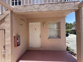 1630 Redwood St in Sarasota, FL - Building Photo