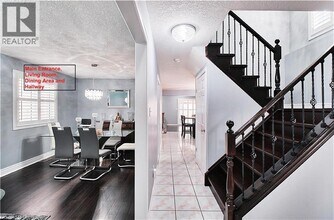 112 Hollyridge Crescent in Kitchener, ON - Building Photo - Building Photo