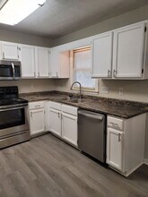 5483 Falling Waters Dr in Hope Mills, NC - Building Photo - Building Photo