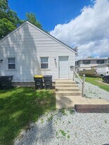 2710 E 10th St in Anderson, IN - Building Photo