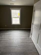 6290 Davis Creek Rd in Barboursville, WV - Building Photo - Building Photo