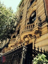 7 E 75th St in New York, NY - Foto de edificio - Building Photo