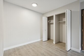 Parchment Point Townhomes in Parchment, MI - Building Photo - Building Photo