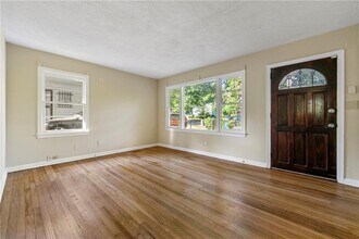 959 Margaret Pl NW in Atlanta, GA - Building Photo - Building Photo