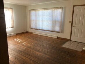 410 Malin St in Mankato, MN - Foto de edificio - Building Photo